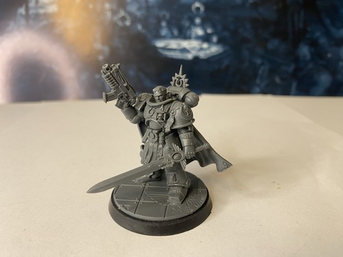 Space marines capitano uriel - space,